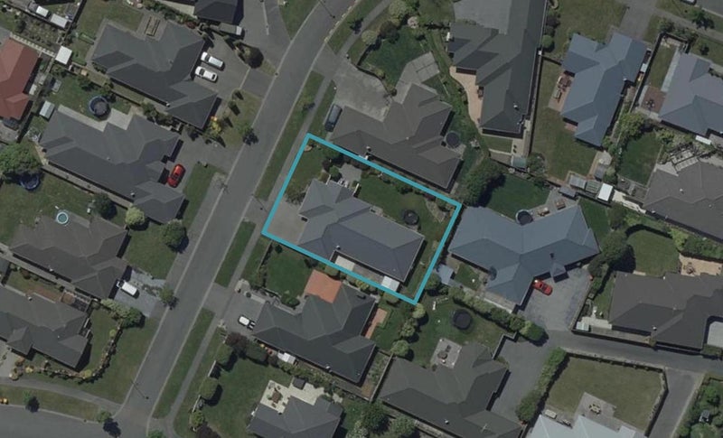 51 Kinsella Crescent, Aidanfield, Christchurch - Carousel 1