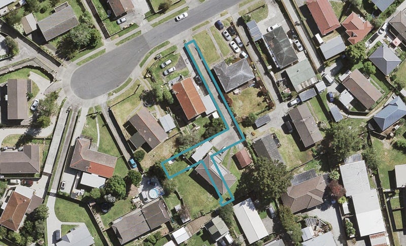 4/14 Sabot Place, Massey, Auckland - Carousel 1