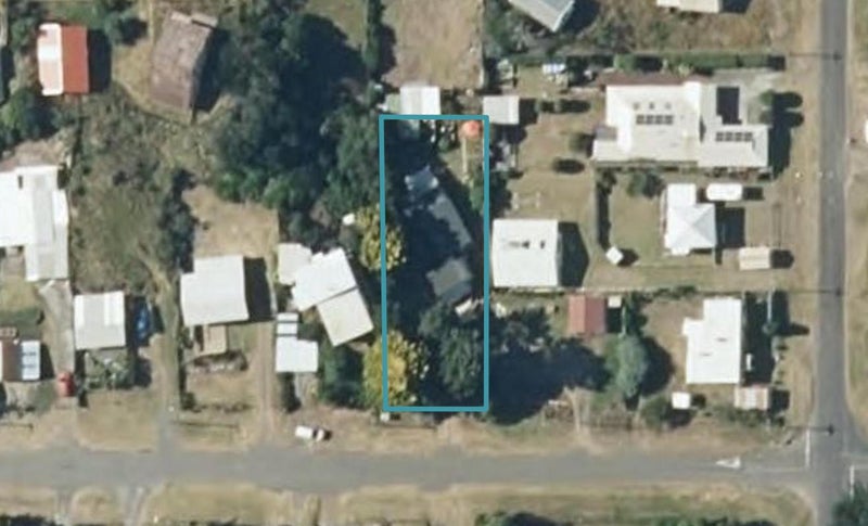 7 Mack Street, Foxton Beach, Foxton - Carousel 1