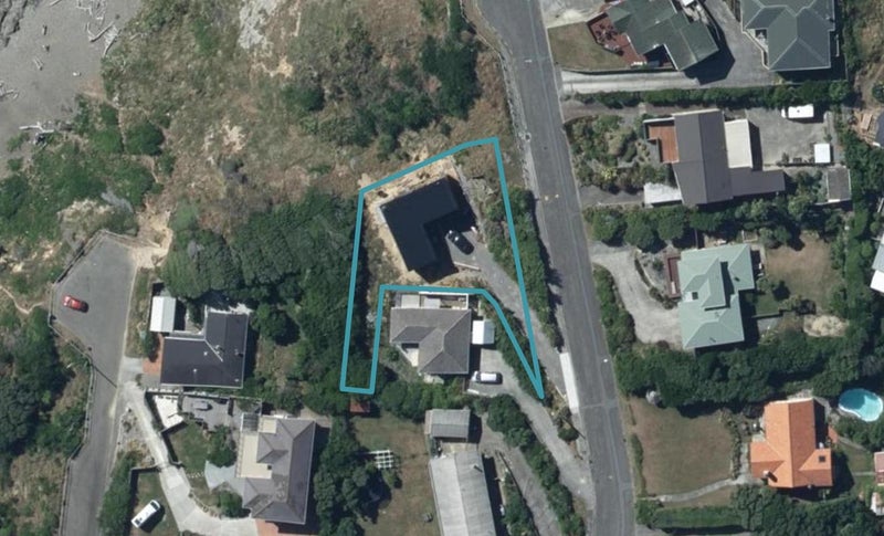 33 Richard Street, Titahi Bay, Porirua - Carousel 1