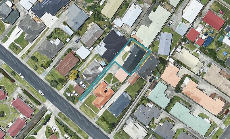 49B Pooles Road, Greerton, Tauranga - Carousel 1