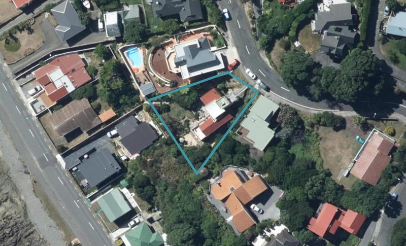 121 Motuhara Road, Plimmerton, Porirua - Carousel 1