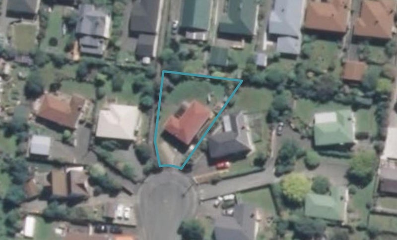 11 Karaka Street, Glenwood, Timaru - Carousel 1
