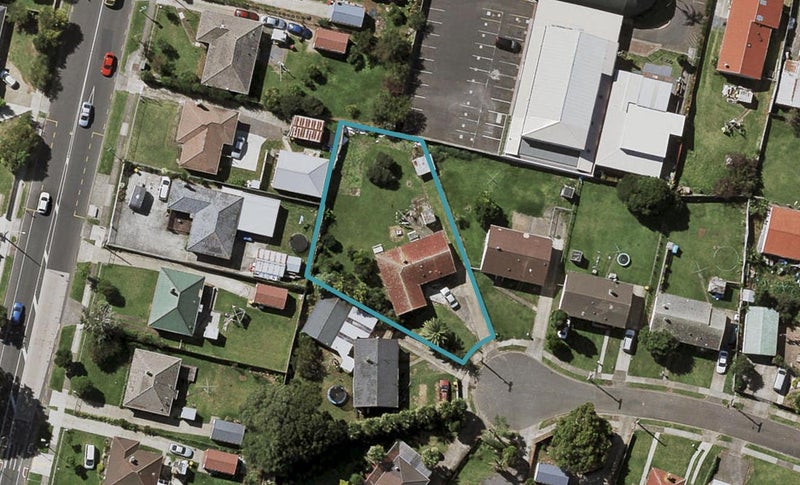 9 Amuri Place, Otara, Auckland - Carousel 1