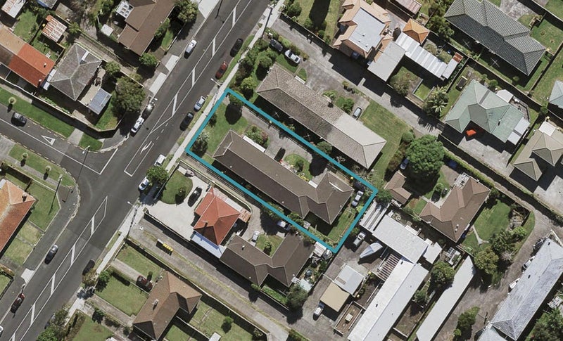 1/247 St George Street, Papatoetoe, Auckland - Carousel 1