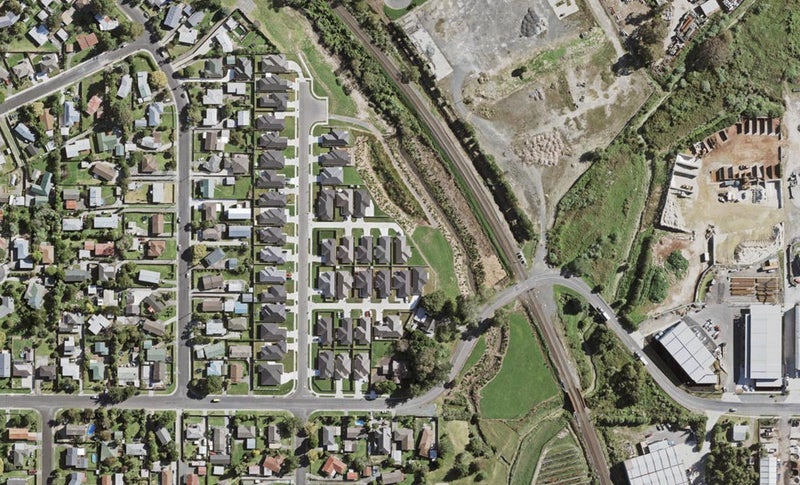 10 Waipokapu Place, Opaheke, Papakura - Carousel 1