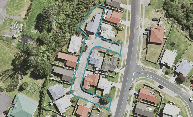 84 Albionvale Road, Glen Eden, Auckland - Carousel 1