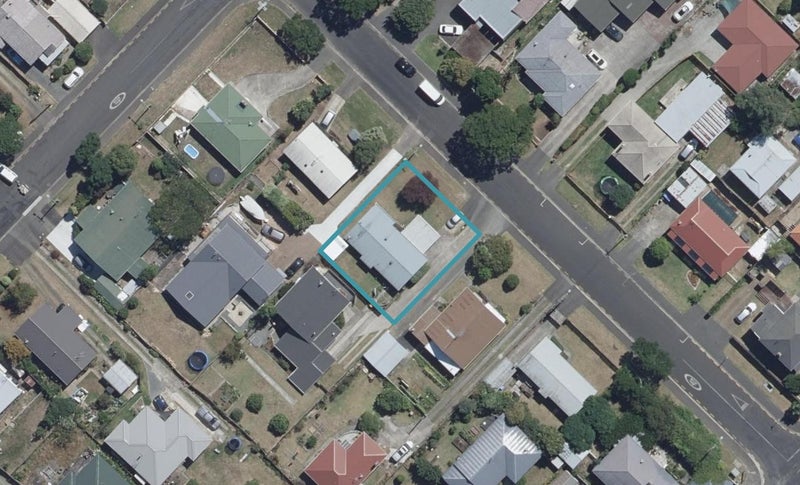 3 Walsh Street, Forest Lake, Hamilton - Carousel 1