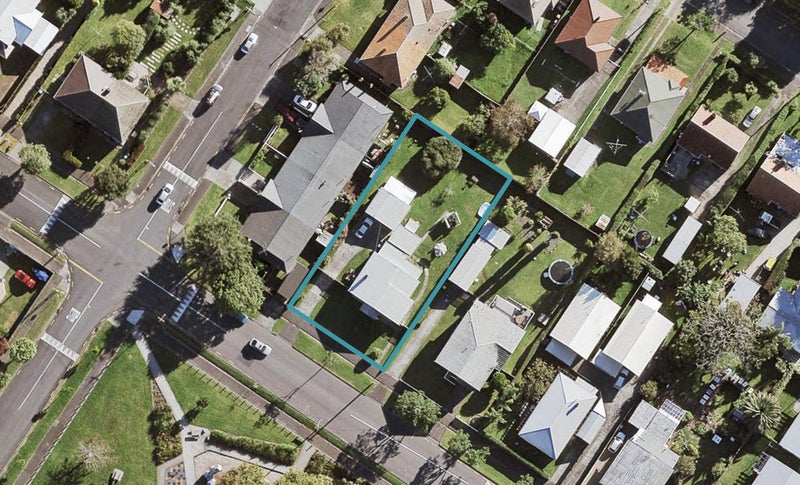 33 Oakley Avenue, Waterview, Auckland - Carousel 1