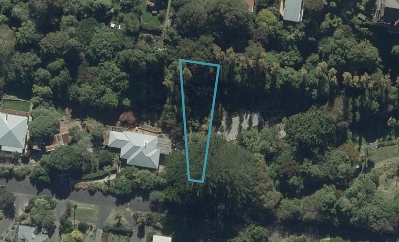 23A Porterfield Street, Macandrew Bay, Dunedin - Carousel 1