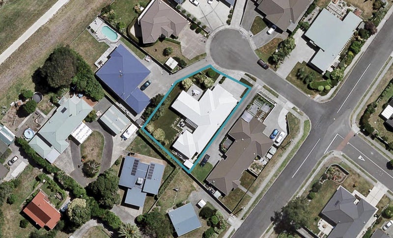 81 Ferry Road, Clive, Clive - Carousel 1