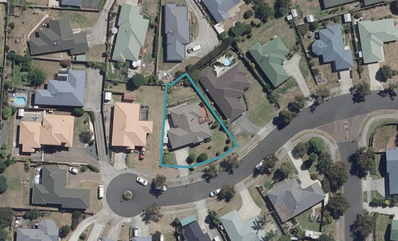 18 Dorchester Place, Nawton, Hamilton - Carousel 1
