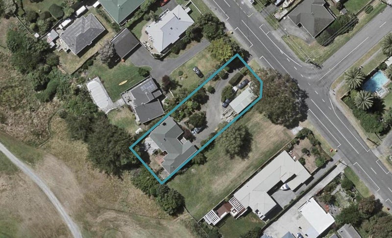 26 Martin Road, Paraparaumu Beach, Paraparaumu - Carousel 1
