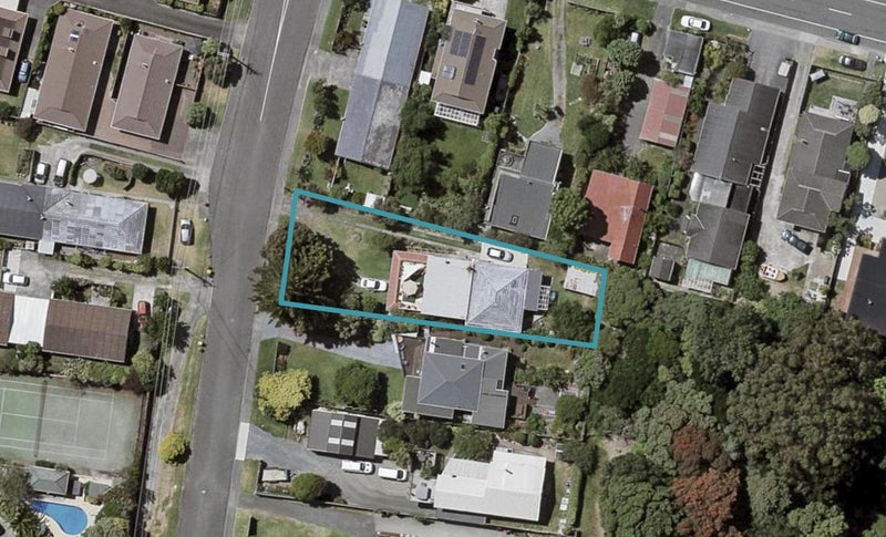 71 Seaview Road, Paraparaumu Beach, Paraparaumu - Carousel 1