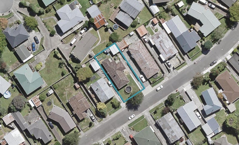 15 Oregon Drive, Maoribank, Upper Hutt - Carousel 1