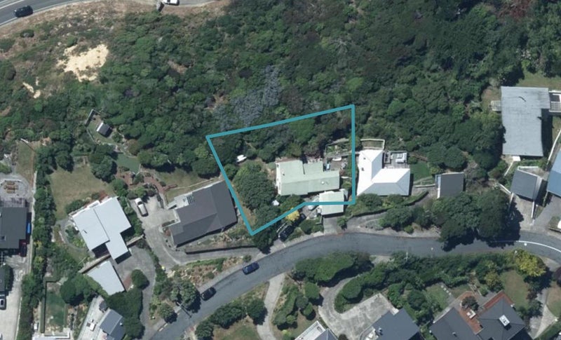 54 Kiriwai Road, Paremata, Porirua - Carousel 1