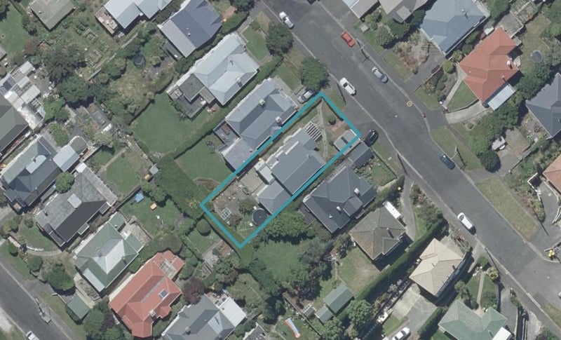 21 Orbell Street, Dalmore, Dunedin - Carousel 1