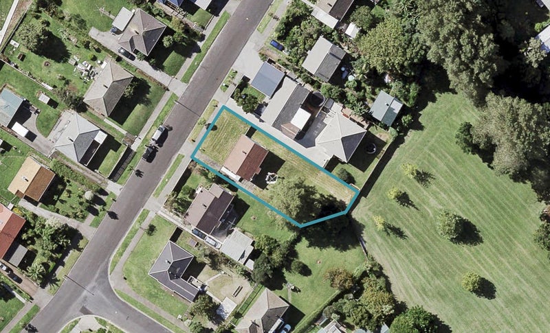 40 Paddington Street, Glen Innes, Auckland - Carousel 1