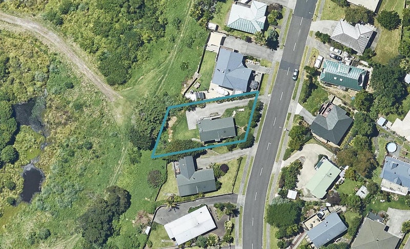 31 Tom Muir Drive, Gate Pa, Tauranga - Carousel 1