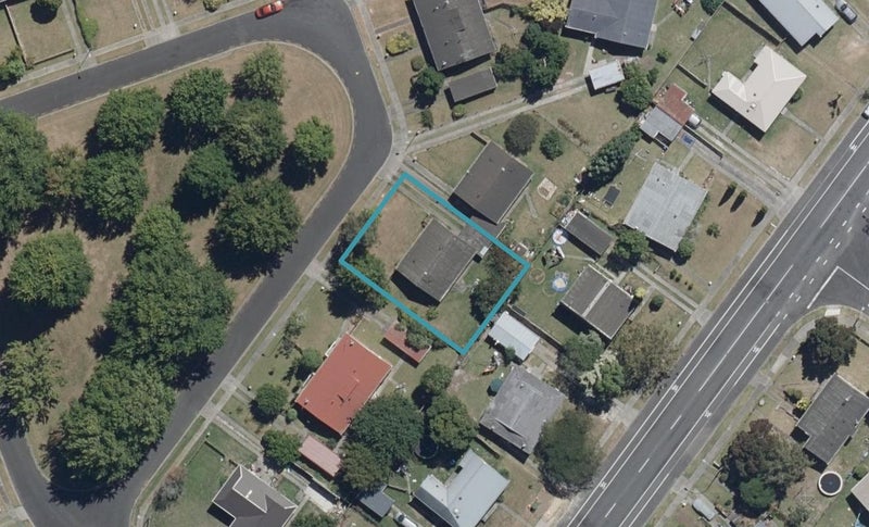 8B Chamberlain Place, Chartwell, Hamilton - Carousel 1