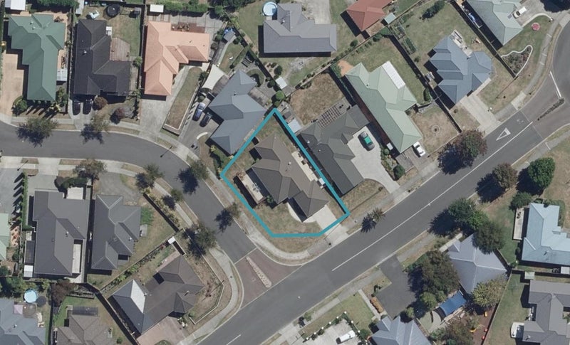 40 Farnborough Drive, Nawton, Hamilton - Carousel 1