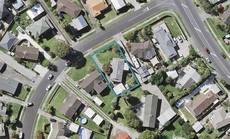 8 Studfall Street, Pakuranga Heights, Auckland - Carousel 1