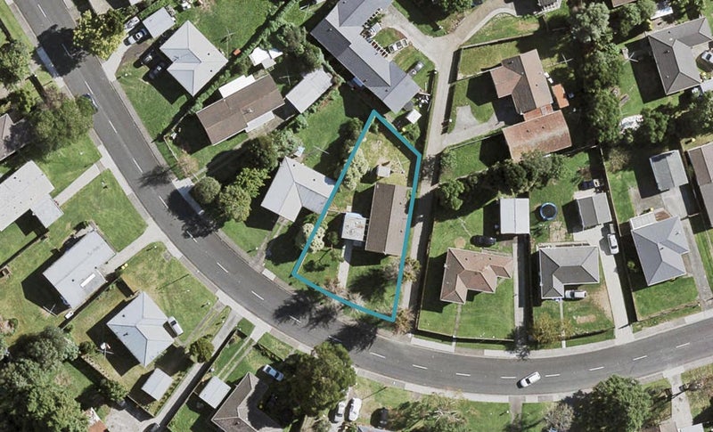 122 Chichester Drive, Rosehill, Papakura - Carousel 1