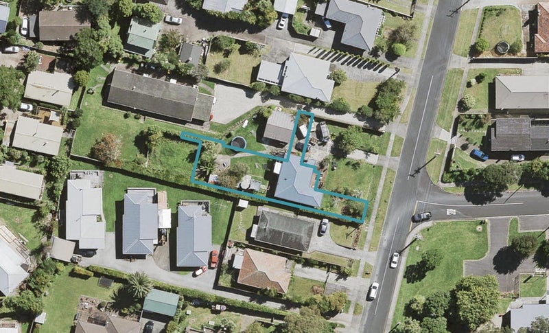 6/17 Ambler Avenue, Glen Eden, Auckland - Carousel 1