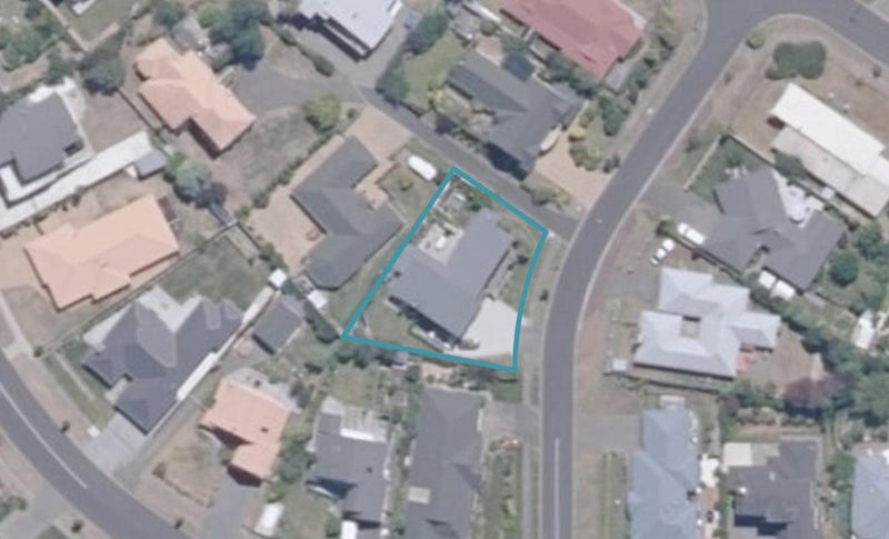 2 Ventoux Way, Nukuhau, Taupo - Carousel 1