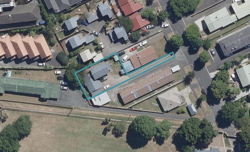 12A Fow Street, Hamilton Central, Hamilton - Carousel 1