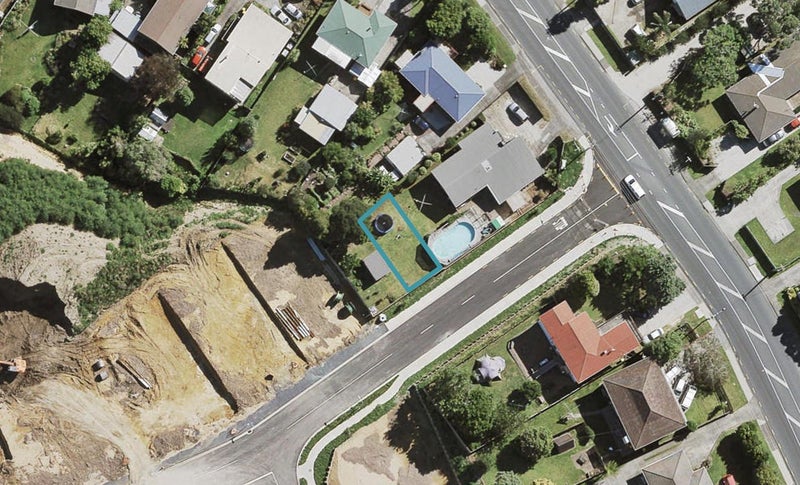 1B Mamuku Drive, Massey, Auckland - Carousel 1