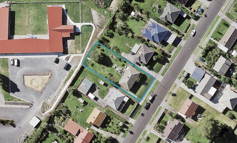 37 Paddington Street, Glen Innes, Auckland - Carousel 1