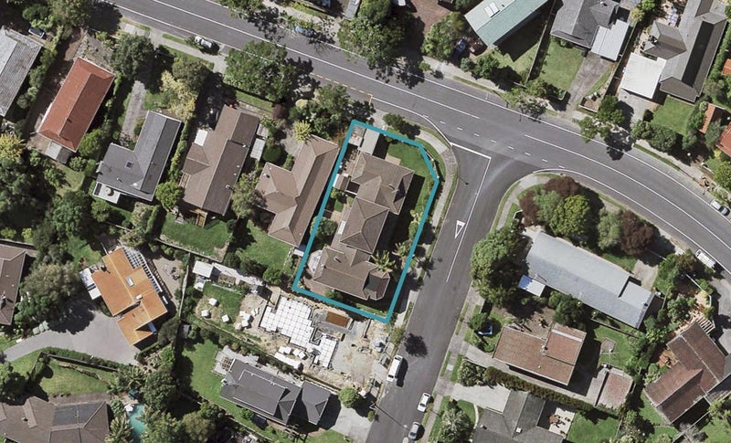 81 Norman Lesser Drive, Saint Johns, Auckland - Carousel 1