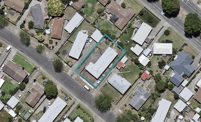 2/10 Columbus Crescent, Flaxmere, Hastings - Carousel 1