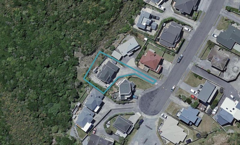 30 Bowes Crescent, Strathmore Park, Wellington - Carousel 1
