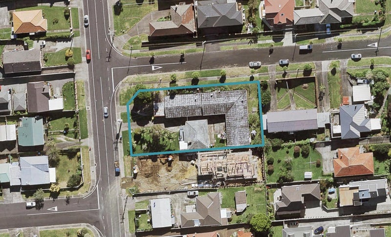 3/26 Rogan Street, Hillsborough, Auckland - Carousel 1