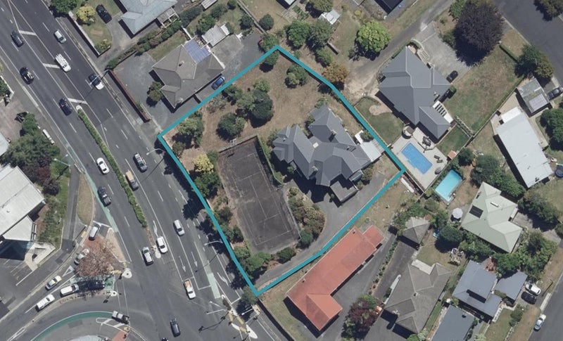 10/150 Te Rapa Road, Beerescourt, Hamilton - Carousel 1