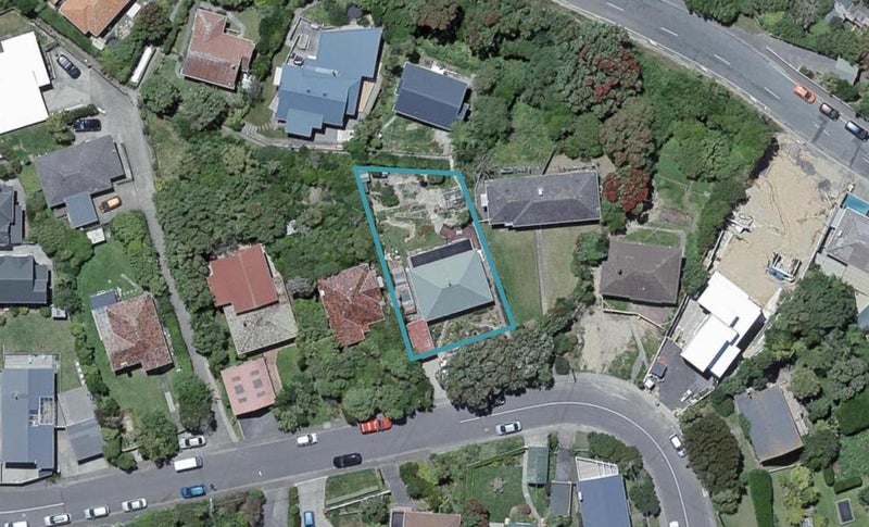 26 Kaihuia Street, Northland, Wellington - Carousel 1