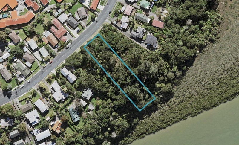 135 Colwill Road, Massey, Auckland - Carousel 1