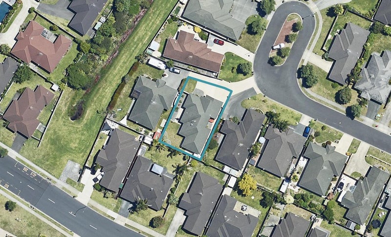 15 Parkwood Place, Papamoa Beach, Papamoa - Carousel 1