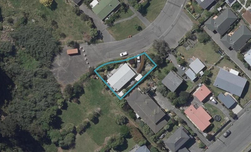 17 Raekura Place, Redcliffs, Christchurch - Carousel 1