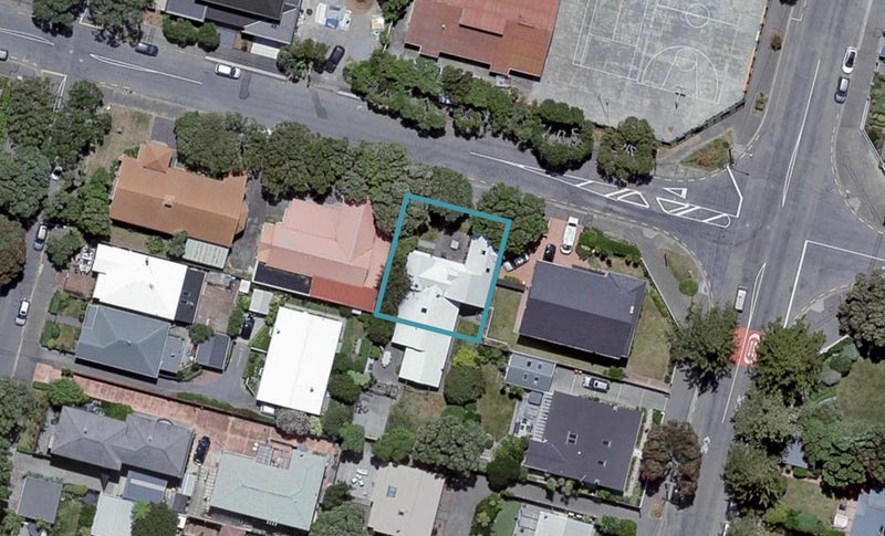 24 Forres Street, Seatoun, Wellington - Carousel 1