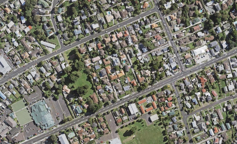 53B Halver Road, Hillpark, Auckland - Carousel 1