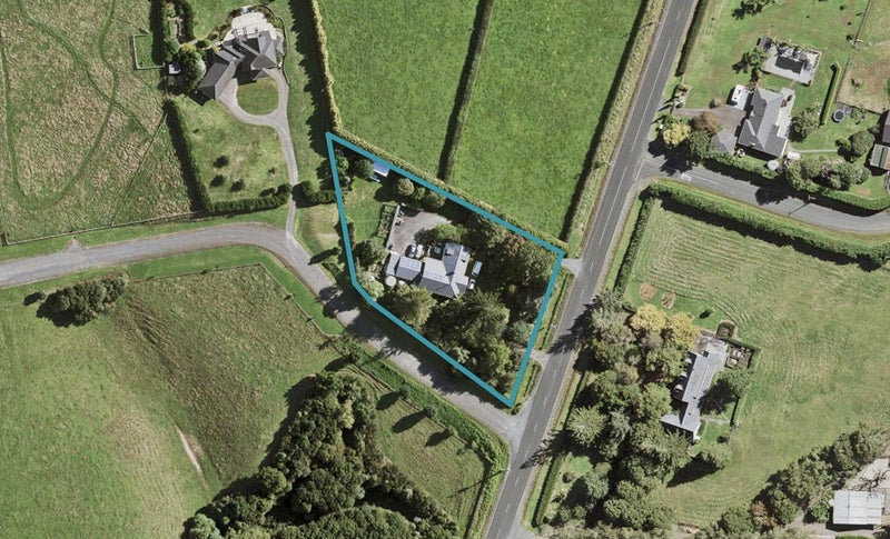 329 Runciman Road, Pukekohe - Carousel 1