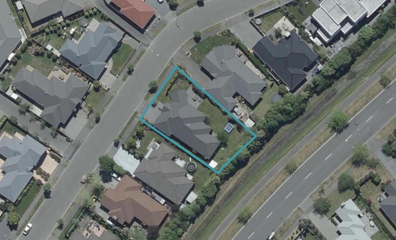 24 Ruahine Place, Parklands, Christchurch - Carousel 1