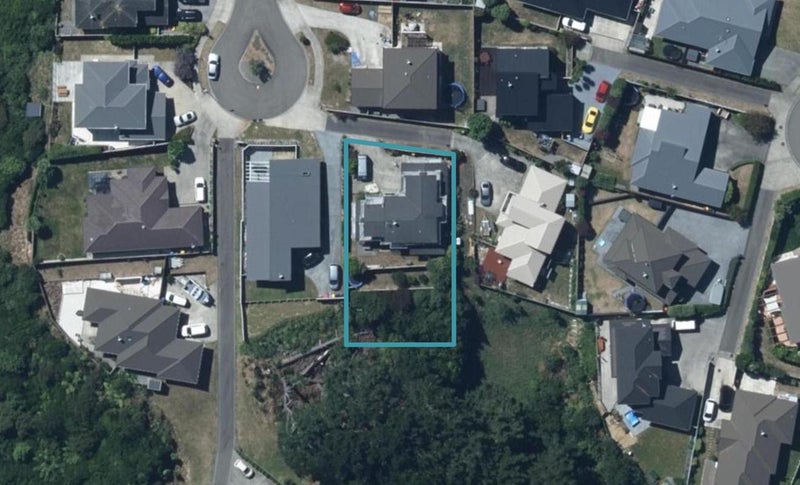 19 Tasman Close, Aotea, Porirua - Carousel 1