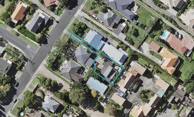 38A Eversleigh Road, Belmont, Auckland - Carousel 1