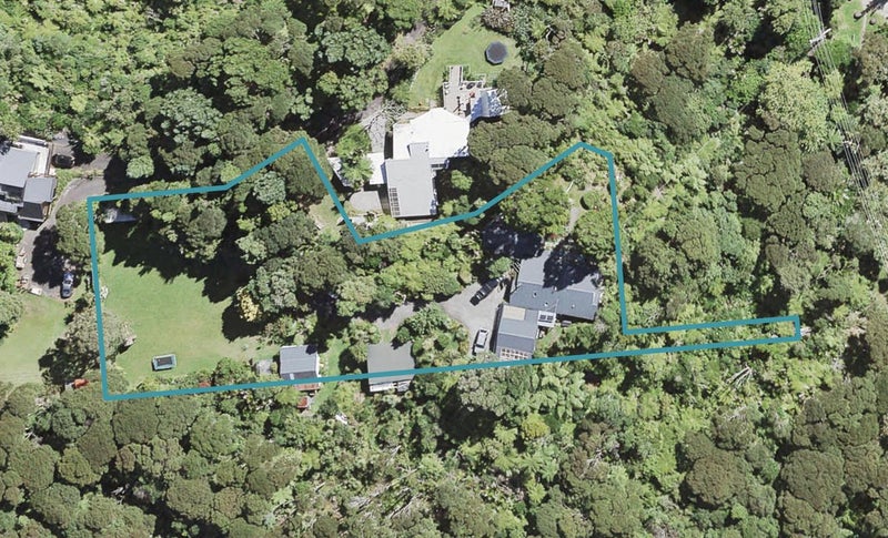 213 Parker Road, Oratia, Auckland - Carousel 1