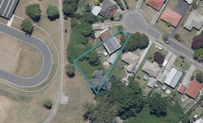 13 Allenby Street, Bader, Hamilton - Carousel 1