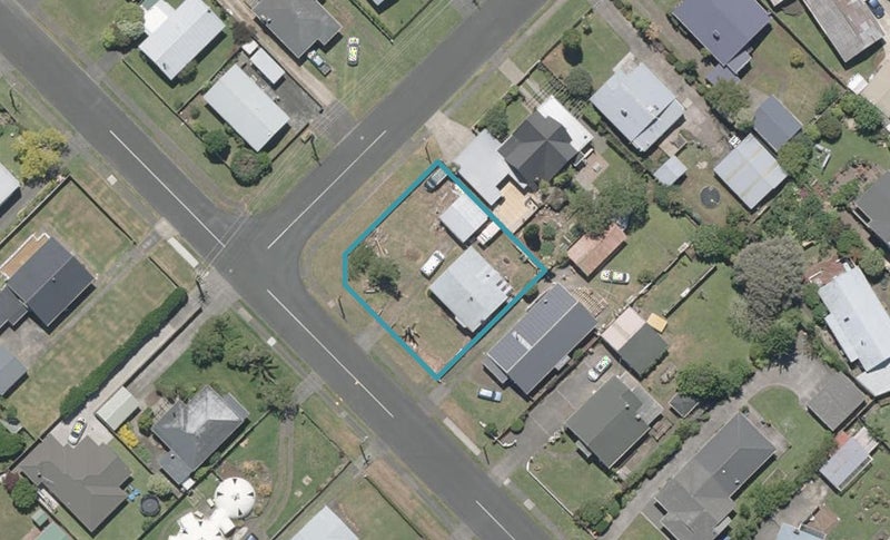 62 Surrey Road, Springvale, Whanganui - Carousel 1